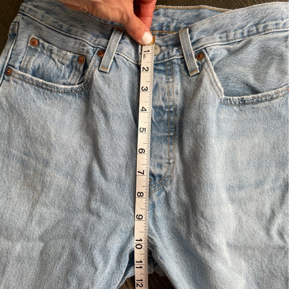 Levi’s 501 Size 27 - Picture 5 of 7
